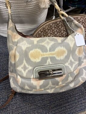 Coach Cream and Gray Patterned Shoulder Bag with Pale Yellow Accents